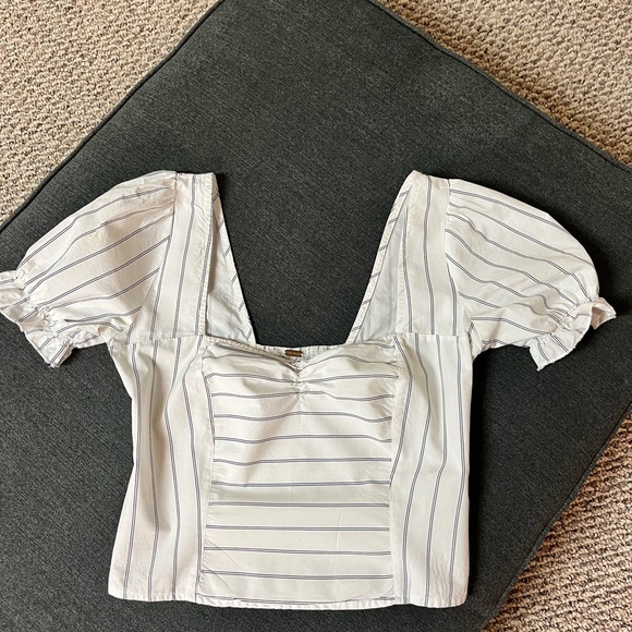 Free People Tops - Free people puff sleeve